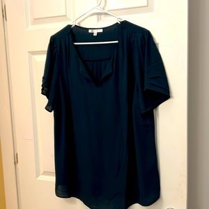 Nordstrom blouse , short sleeve , poly, deep jewel green